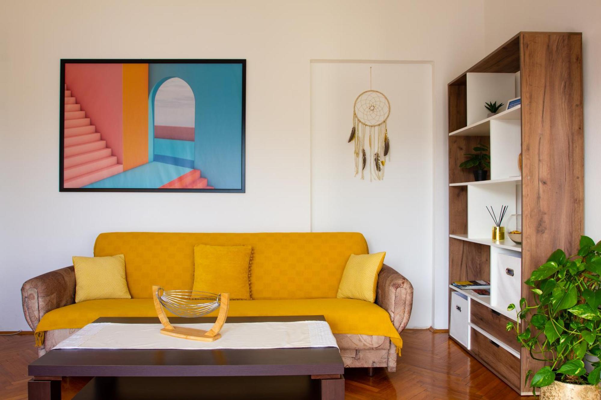 카스타브 Sea View Retreat With 170Mbps Wifi And Sunny Balcony 아파트 외부 사진